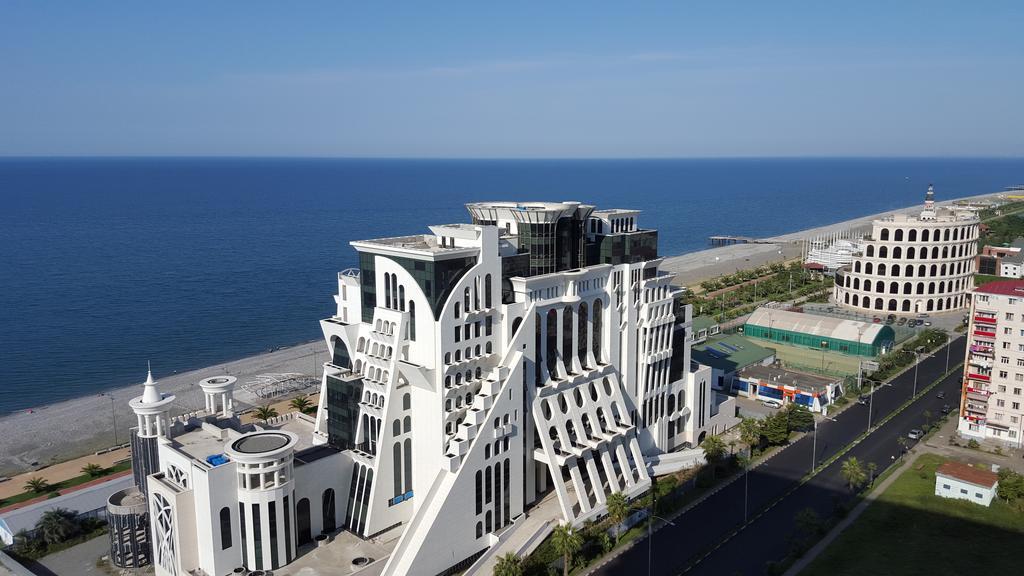 Mimino Apartment Deluxe First Line Batumi Ruang foto